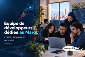 Équipe de développeurs au Maroc travaillant ensemble dans un environnement professionnel, avec une carte reliant le Maroc à l’Europe en arrière-plan.